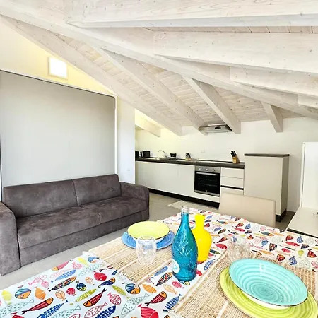 Hostdomus - A Due Passi Dal Mare *