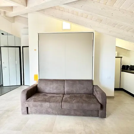 Hostdomus - A Due Passi Dal Mare *