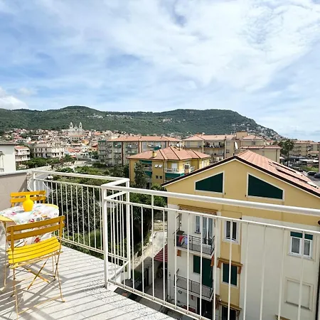 Hostdomus - A Due Passi Dal Mare Apartment
