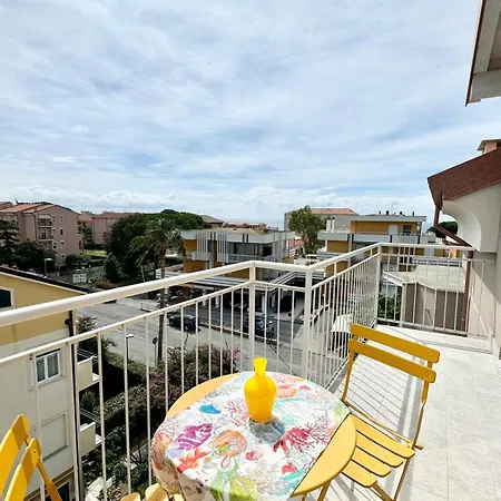 Hostdomus - A Due Passi Dal Mare * Pietra Ligure